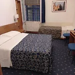 Hotel Caneva